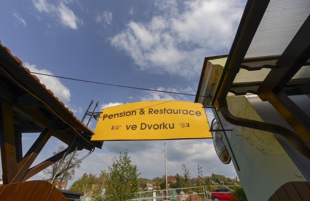 Penzion Ve Dvorku Český Krumlov Exterior foto